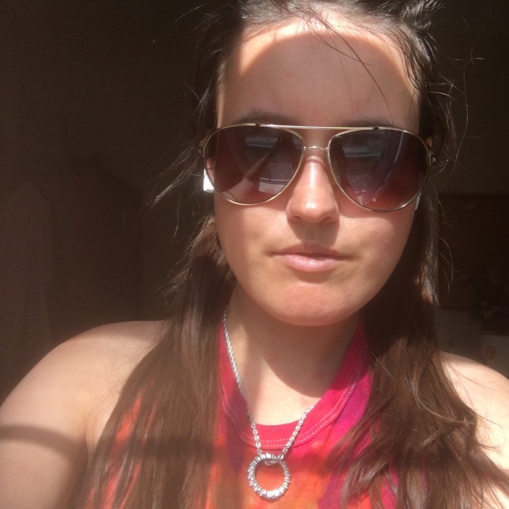 Foster Grant Sunglasses - Picture 6 of 7